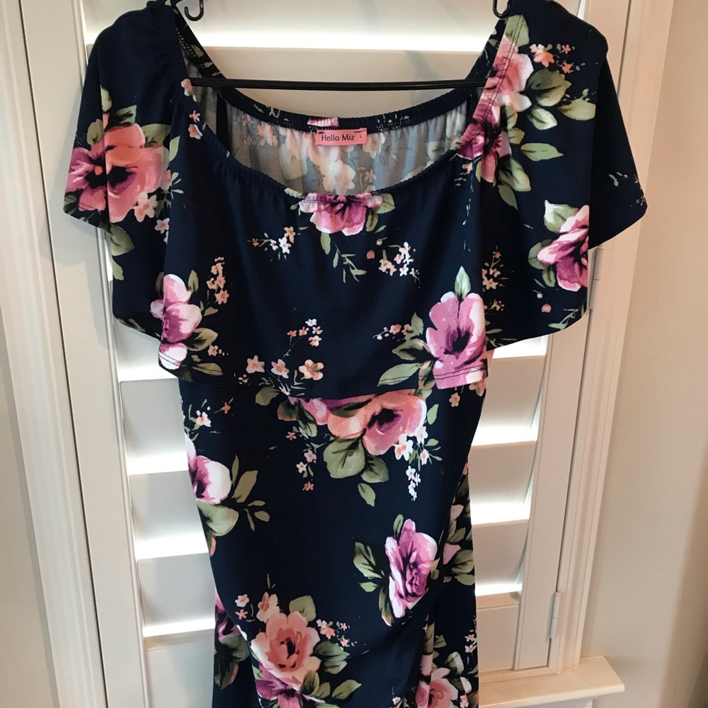 Maternity dress